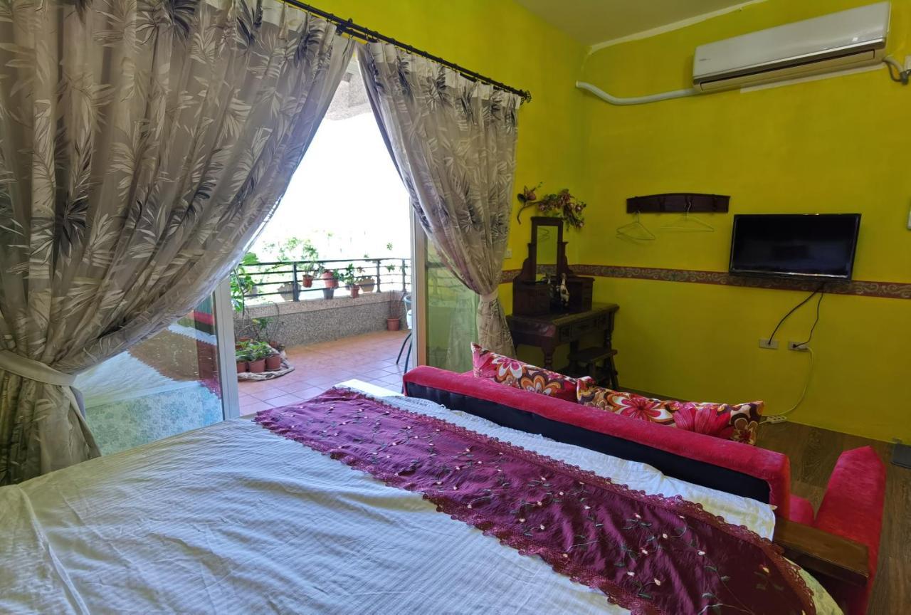 Golden Mary Bed and Breakfast T'ai-tung Exteriör bild